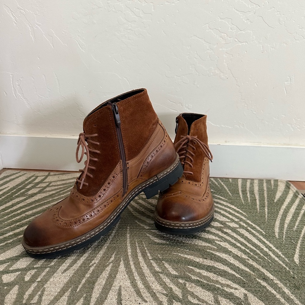 E. Goisto Wing Cap Boots size 42 EU